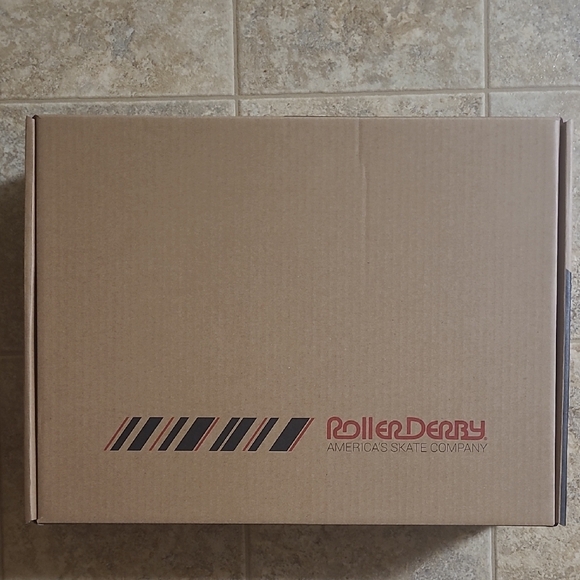 Roller Derby Black Roller Skates - Picture 5 of 5